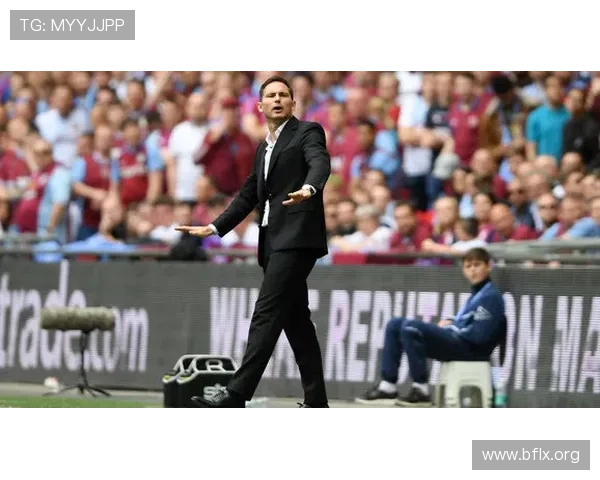 切赫谈斯科拉里兰帕德执教被低估